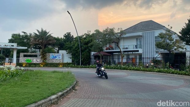Test ride Royal Enfield Super Meteor 650.