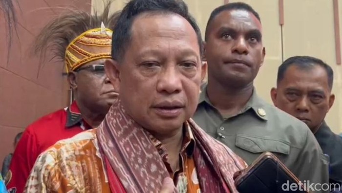 Mendagri Tito Karnavian.