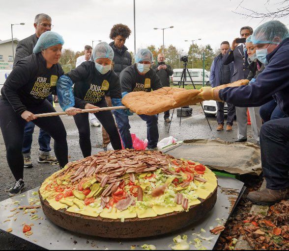 Wouw! 7 Rekor Makanan Jumbo Versi Guinness World Record Bikin Kaget