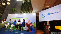Dalam acara ini juga digelar diskusi Indonesia Asri dari sudut pandang generasi milenial sampai generasi Z. Pembicara yang hadir adalah Sustainability Engineer & Founder Carbon Addons Mohammad Naufal, Puteri Indonesia Lingkungan 2018 Vania Herlambang, Co-founder Sustainable Indonesia Nada Arini, dan Head of Corporate Communication Chandra Asri Chrysanthi Tarigan.  