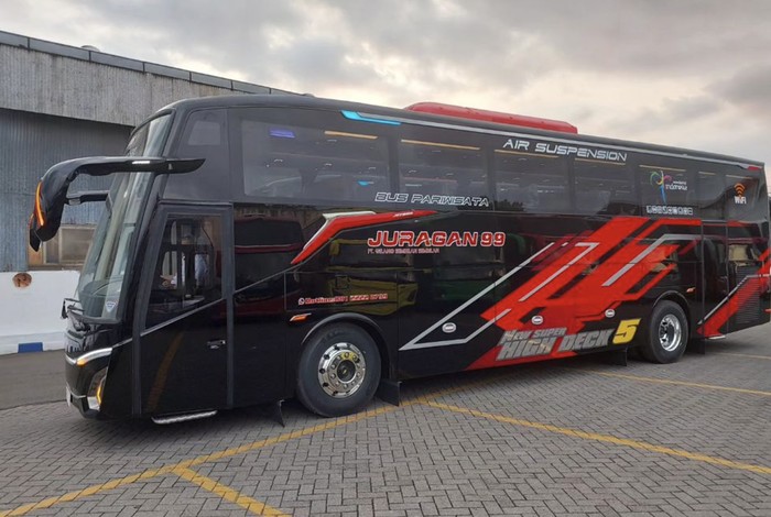 Bus baru PO Juragan 99