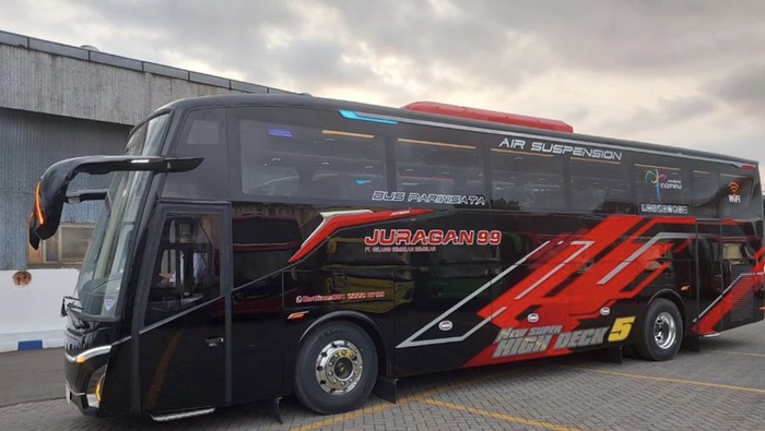 Bus baru PO Juragan 99 Bus baru PO Juragan 99