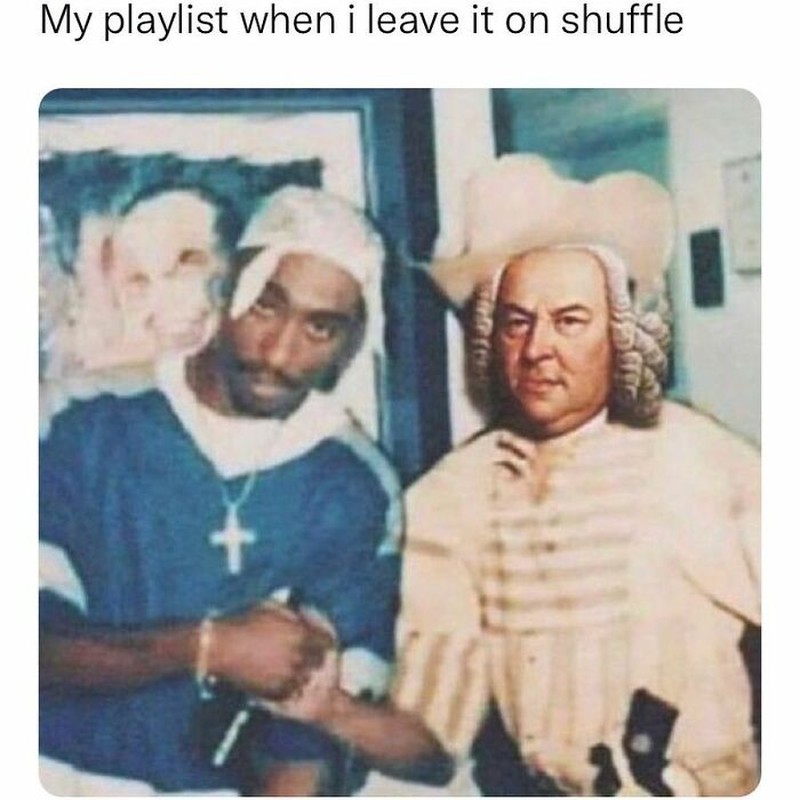 Sekarang ini banyak bertebaran meme 