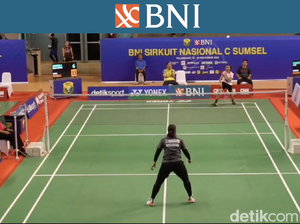 Elvira Kalahkan Mawar, Lolos ke Semifinal BNI Sirnas Palembang