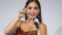 Melissa Barrera yang Konsisten Bela Palestina Melissa Barrera yang Konsisten Bela Palestina