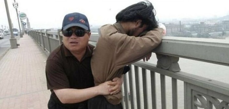 Foto Punya Cerita Mencengangkan Foto Punya Cerita Mencengangkan