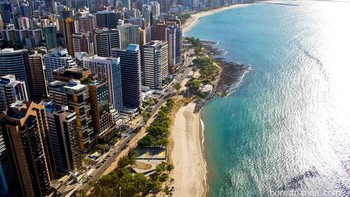 Fortaleza, Brasil. Potret tahun 1975 dan sekarang. Foto: Boredpanda