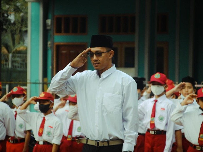 ilustrasi upacara bendera