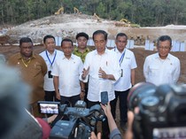 Jokowi Groundbreaking Pabrik Pupuk Pertama di Papua, Selesai 2038