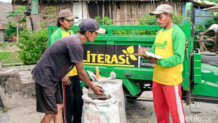 Kegiatan Kelompok Tani Ternak Sumber Rejeki Lamongan