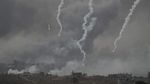Penampakan Gaza Dihujani Roket Israel