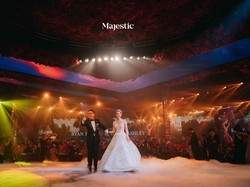 10 Foto Dekorasi Megah Pernikahan Ryan dan Gwen, Crazy Rich Surabaya Viral