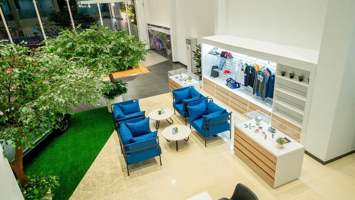 Plaza Subaru Tebet Hadir Perkuat Pasar Anak Muda Subaru Indonesia dan jaringan diler resminya membuka Plaza Subaru Tebet. Diler 3S (sales, service, & spare part) ini menjadi yang kedua di Jakarta.