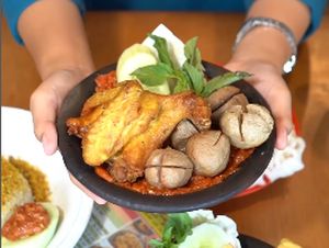 Pedas Gobyos! 5 Penyetan Membakar Lidah Ini Harganya Rp 20 Ribuan