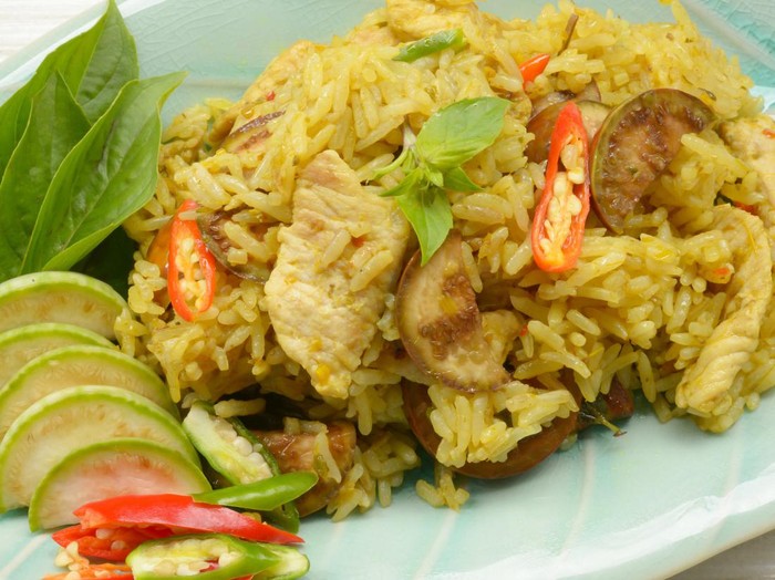 Resep Nasi Goreng Kari dan Terung