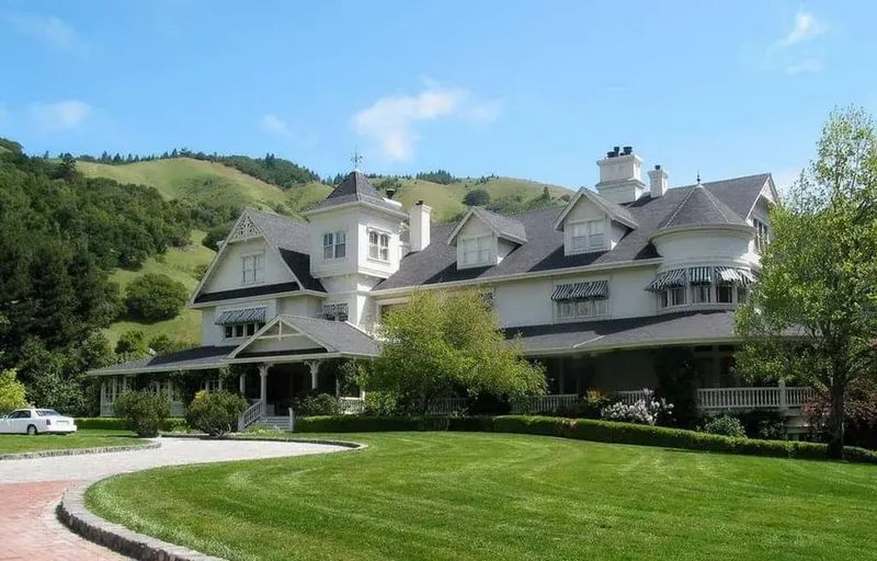 Rumah George Lucas (Rp 1,5 Triliun).