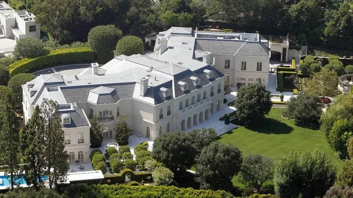Rumah Jay Z & Beyonce (Rp 1,36 Triliun).