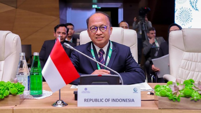 Sekretaris Jenderal Kementerian Ketenagakerjaan Anwar Sanusi