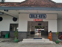 Kecil-kecil Tua, Stasiun Solo Kota Warisan Belanda