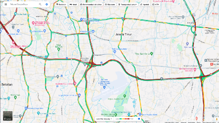 Tol Dalam Kota hingga Cikampek, Kamis (23/11/2023) malam ini macet dengan indikator warna merah