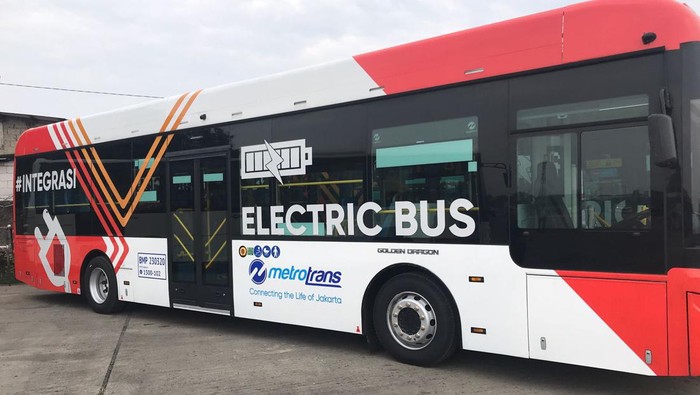 TransJakarta Resmikan 22 Bus Listrik Baru (M Fardan Kaftaro-detikcom)