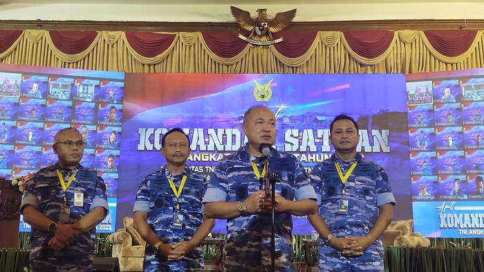 Wakil Kepala Staff Angkatan Udara (AU), Marsdya  Agustinus Gustaf Brugman
