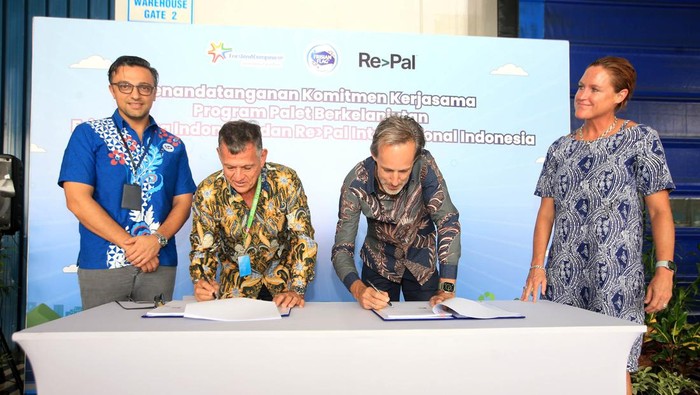 50 Ribu Palet Ramah Lingkungan untuk Tanggulangi Sampah Plastik
