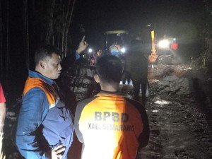 Banjir Bandang di 2 Desa Lereng Merbabu Semarang, Jalan Putus-Motor Hanyut