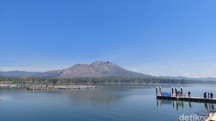 Dermaga Kedisan, Danau Batur, Kecamatan Kintamani, Kabupaten Bangli, Bali.
