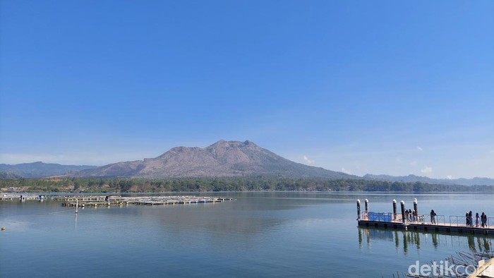 Dermaga Kedisan, Danau Batur, Kecamatan Kintamani, Kabupaten Bangli, Bali.