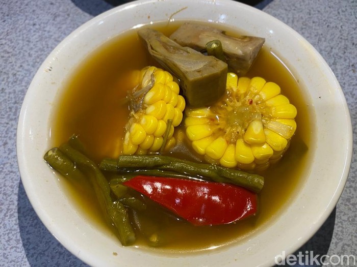 Di RM Ampera 2 Tak Ada Prasmanan Khas Sunda dengan Sambal Dadak Pedas