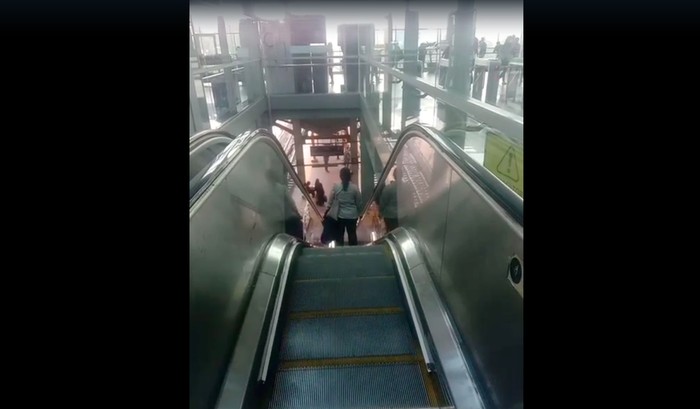 Eskalator Stasiun Bekasi dikabarkan DJKA Kemenhub sudah hidup lagi, 24 November 2023. (Dok Humas DJKA Kemenhub)