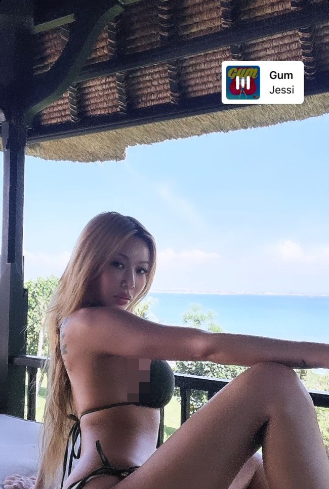 Tak sedikit pula penggemar Indonesia yang bercanda seperti baru saja bertemu Jessi saat jajan seblak hingga martabak. Foto: dok. Instagram @jessicah_o