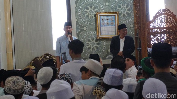 gibran rakabuming di PP Amanatul Ummah mojokerto
