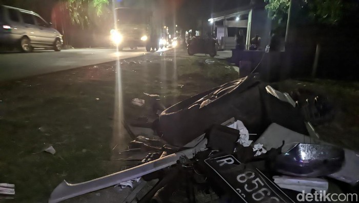 Lokasi kecelakaan maut di jalan Desa Mijen, Kabupaten Demak, Kamis (23/11/2023) malam.