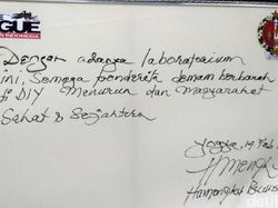 Momen Bill Gates Digigit Hewan Paling Berbahaya di Yogyakarta