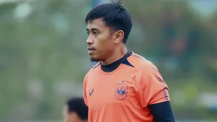 Penjaga gawang Syaiful Syamsuddin saat berseragam PSIS Semarang. Foto diunggah Jumat (24/11/2023).