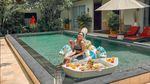 Pose Keren Millen Cyrus Saat Ngopi di Australia hingga Sarapan di Bali