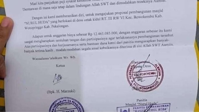 Proposal pembangunan masjid di Pekalongan yang viral. Foto diunggah Jumat (24/11/2023).