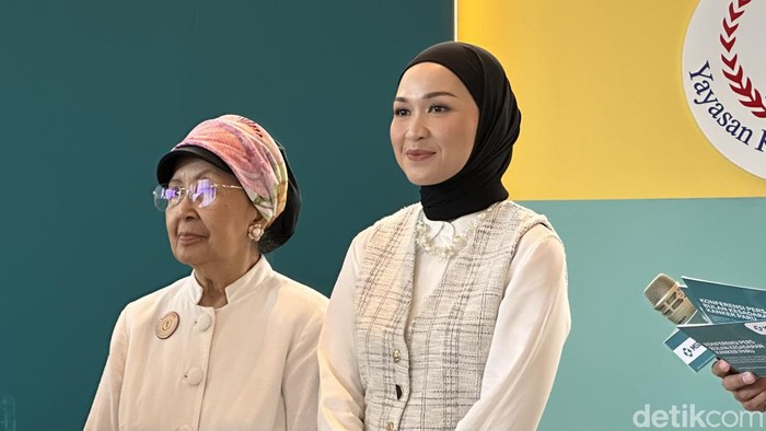 Kisah Haru Anak Indro Warkop saat Rawat Mendiang Ibu yang Idap Kanker Paru