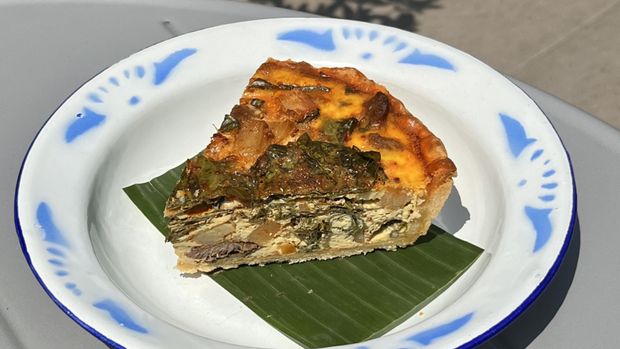 Ragam menu di Seroja Bake