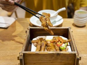 10 Manfaat Ceker Ayam, Bisa Menjaga Berat Badan yang Sehat