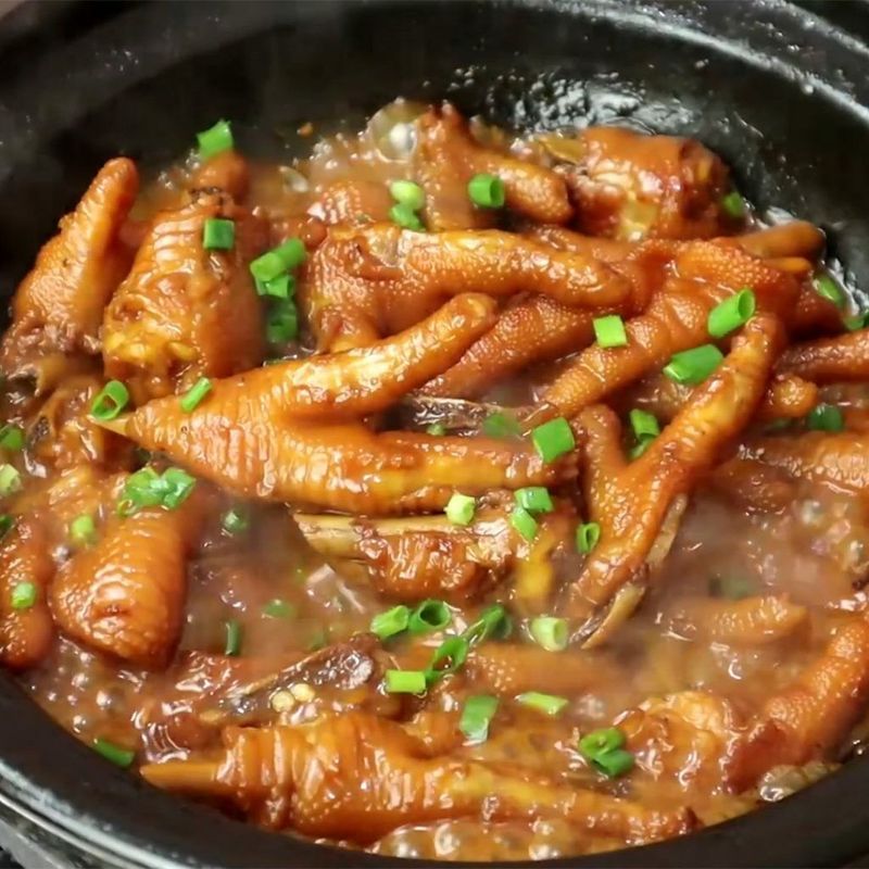 Siapa Mau? Jadi Pencicip Ceker Ayam Gajinya Rp 43 Juta