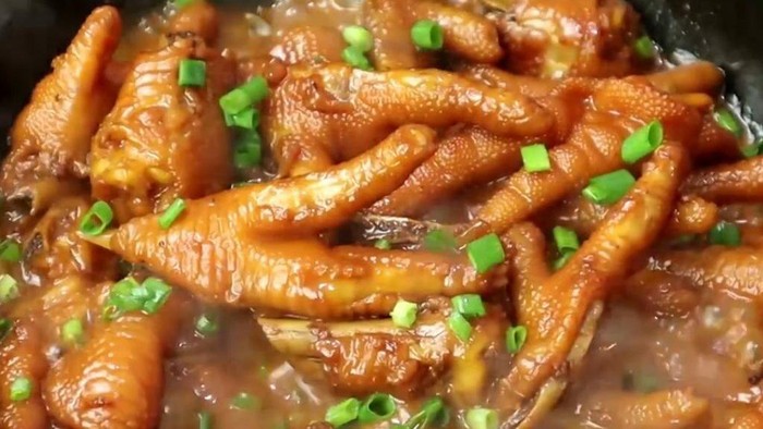 Siapa Mau? Jadi Pencicip Ceker Ayam Gajinya Rp 43 Juta
