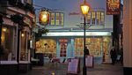 10 Kota Inggris Raya Paling Asyik Buat Wisata Jalan Kaki