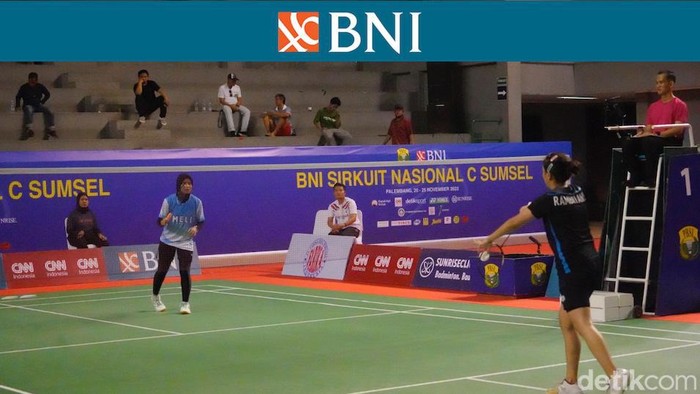 Zahra Rahma Kartina vs Sarah Daisy Theresia Christina Rambitan di BNI Sirnas C 2023