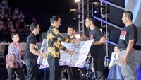 Dalam perayaan HGN 2023 juga diberikan penghargaan kepada para perwakilan guru Inovatif dan Dedikatif. Foto: (Dok Kemendikbud)