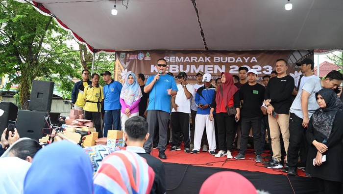 Bupati Kebumen Arif Sugiyanto