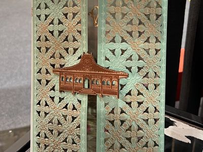 7 Inspirasi Undangan Pernikahan Unik & Mewah, Desainnya Bikin Kagum