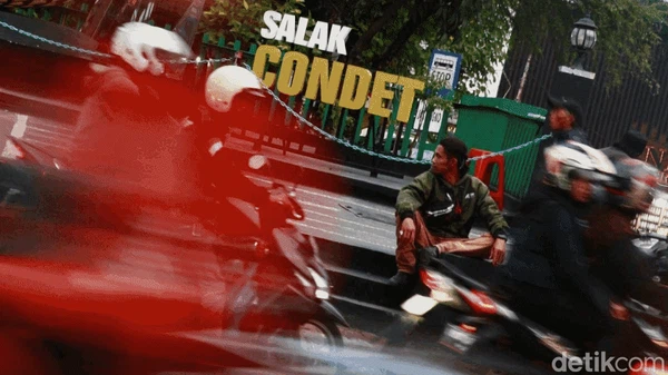 Melihat Timur Tengah di Kampung Arab Condet